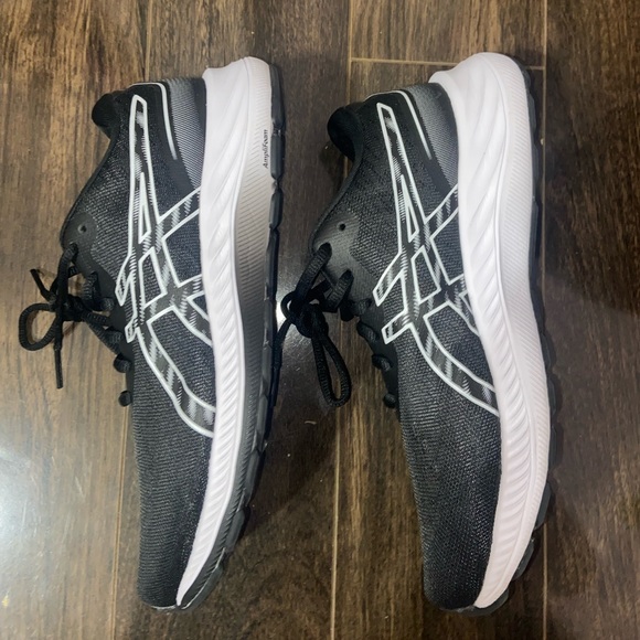 ASICS AMPLIFOAM - Picture 3 of 6